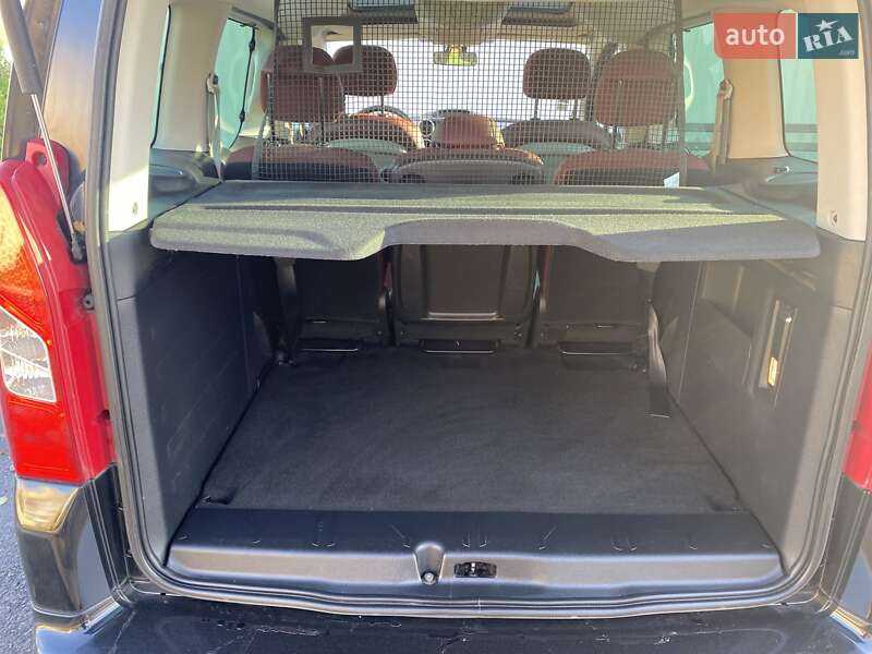 Мінівен Citroen Berlingo 2009 в Тальному фото 17 Мінівен Citroen Berlingo 2009 в Тальному