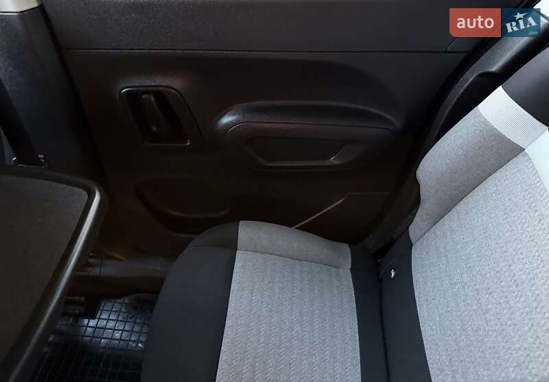 Минивэн Citroen Berlingo 2022 в Львове