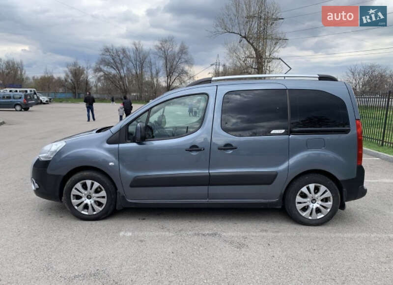 Мінівен Citroen Berlingo 2011 в Дніпрі фото 4 Мінівен Citroen Berlingo 2011 в Дніпрі