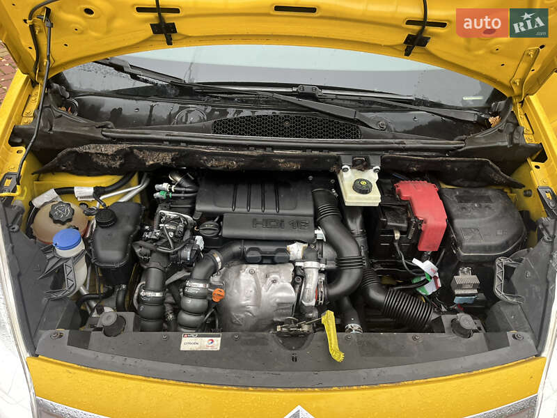 Мінівен Citroen Berlingo 2010 в Хмельницькому