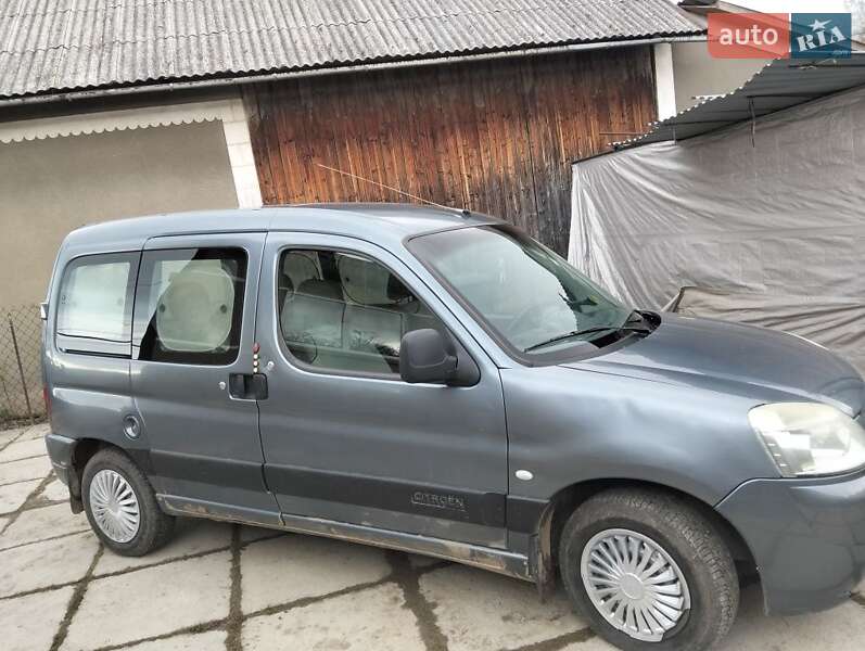Мінівен Citroen Berlingo 2006 в Чернівцях