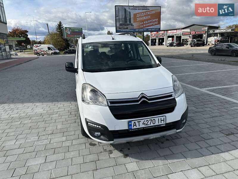 Мінівен Citroen Berlingo 2016 в Івано-Франківську
