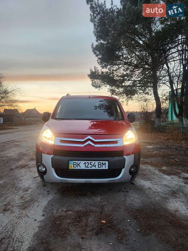 Вантажний фургон Citroen Berlingo 2011 в Сарнах фото 6 Вантажний фургон Citroen Berlingo 2011 в Сарнах