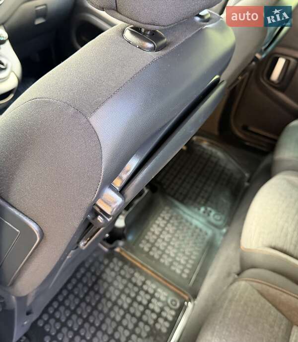 Минивэн Citroen Berlingo 2017 в Львове фото 132 Минивэн Citroen Berlingo 2017 в Львове