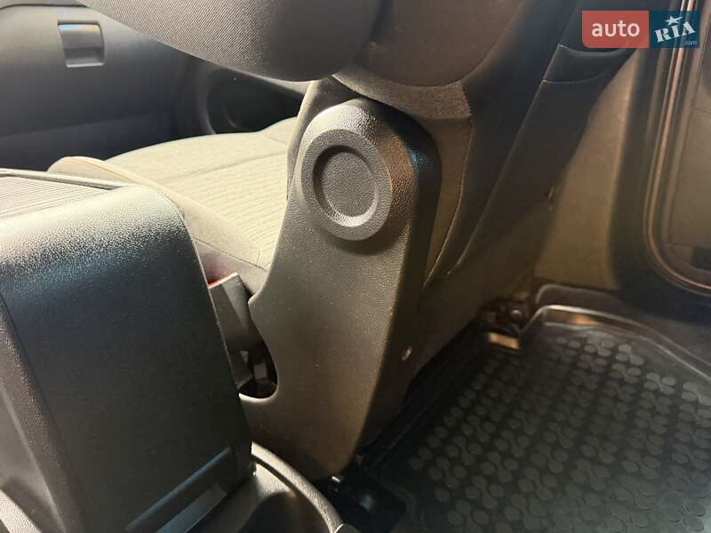 Минивэн Citroen Berlingo 2017 в Львове фото 140 Минивэн Citroen Berlingo 2017 в Львове