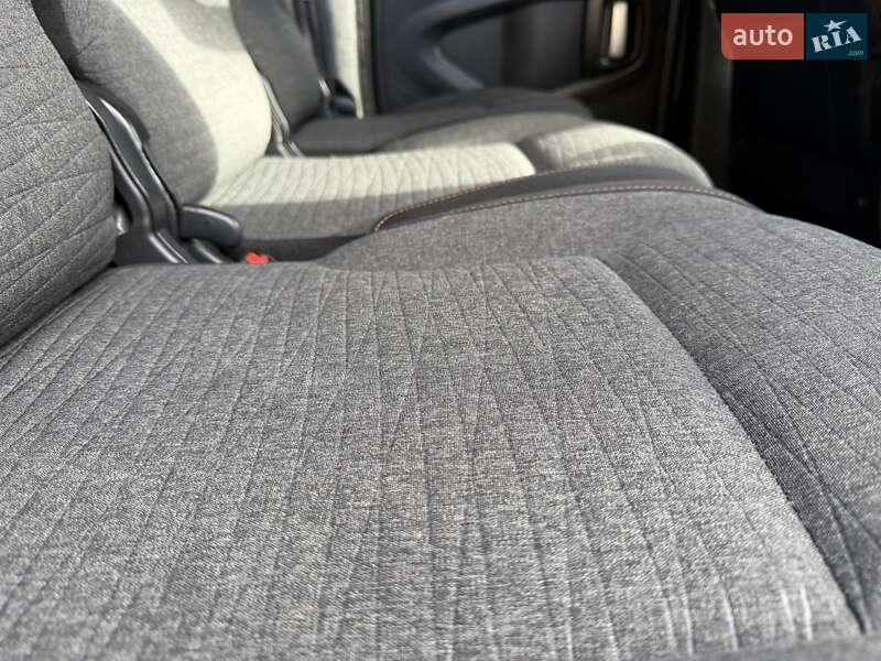 Минивэн Citroen Berlingo 2017 в Львове фото 154 Минивэн Citroen Berlingo 2017 в Львове