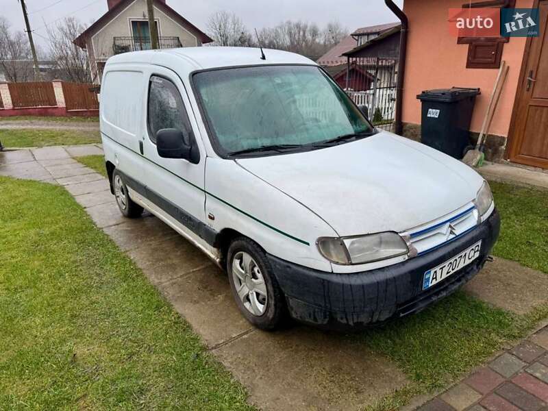 Грузовой фургон Citroen Berlingo 1998 в Калуше