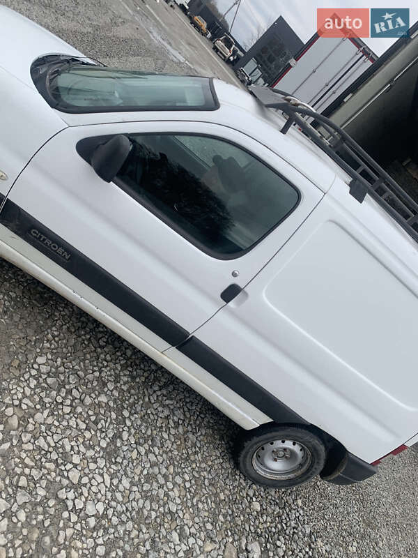 Грузовой фургон Citroen Berlingo 2006 в Борщеве
