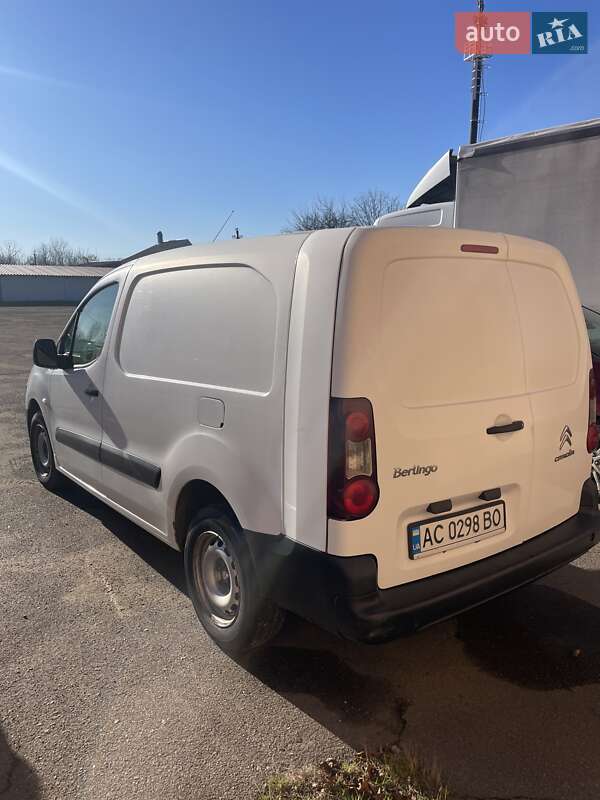 Грузовой фургон Citroen Berlingo 2016 в Луцке