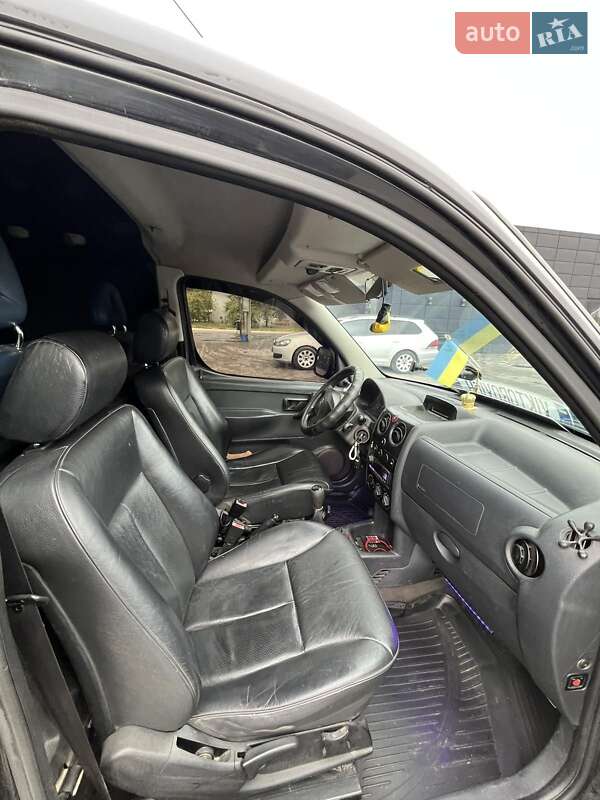 Грузопассажирский фургон Citroen Berlingo 2006 в Кельменцах