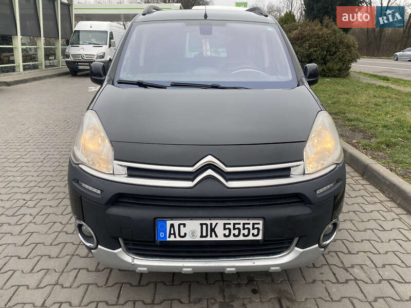 Минивэн Citroen Berlingo 2013 в Долине