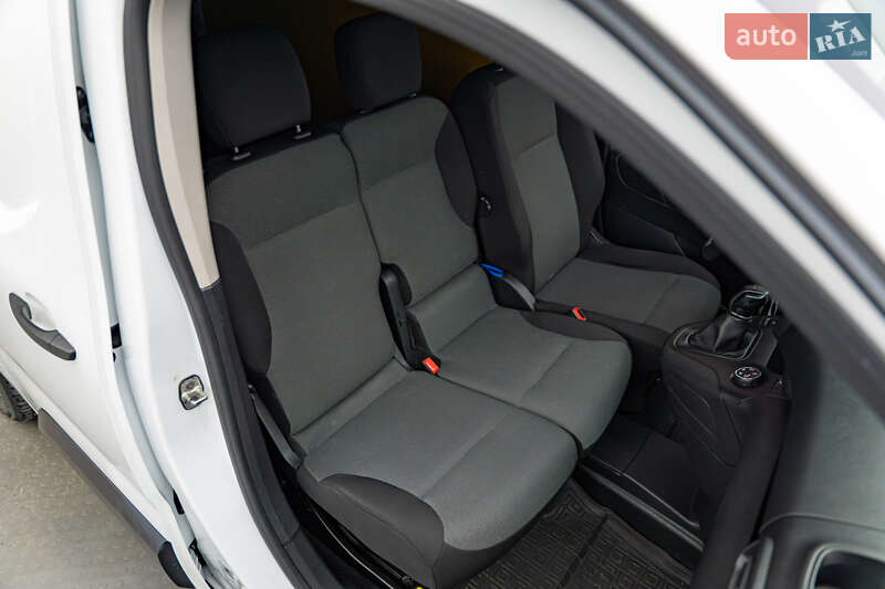 Грузовой фургон Citroen Berlingo 2022 в Киеве