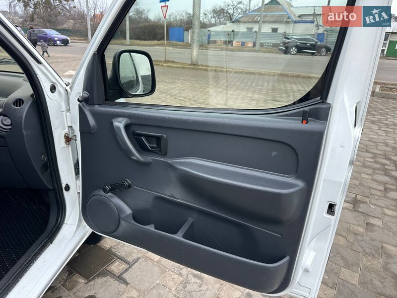 Мінівен Citroen Berlingo 2009 в Полтаві