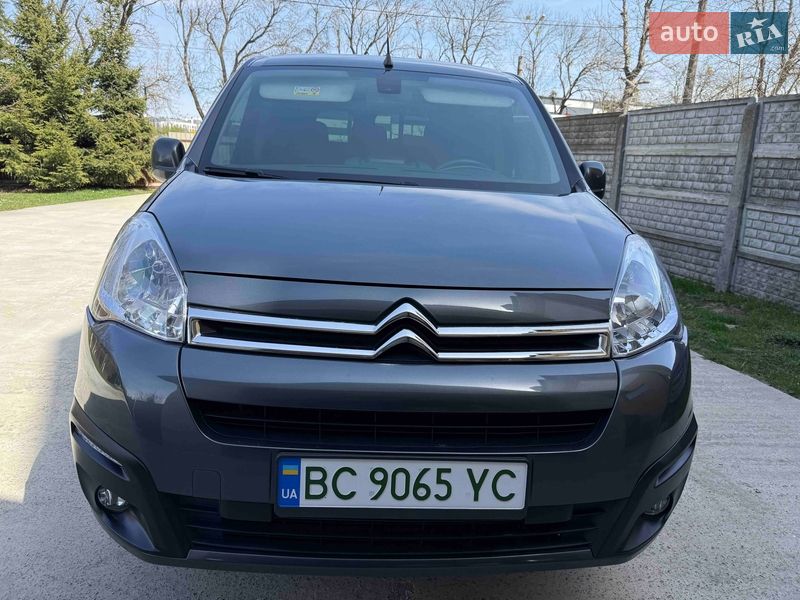 Грузовой фургон Citroen Berlingo 2017 в Львове