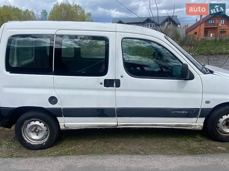 Citroen Berlingo 2001 VIN VF7MBHFXB65657990 фото оголошення 3 з 42