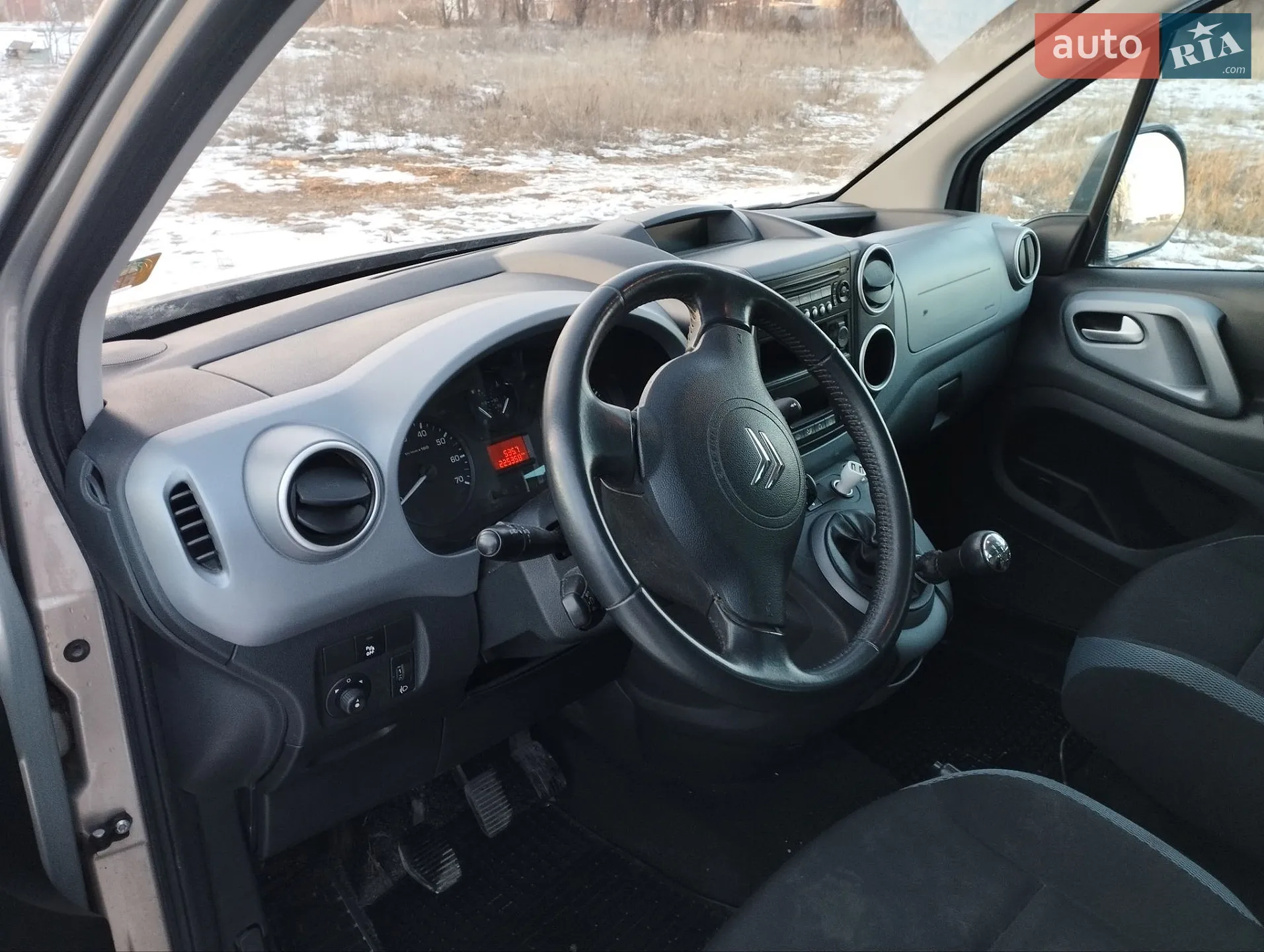 2011 Citroen Berlingo - мініатюра 19