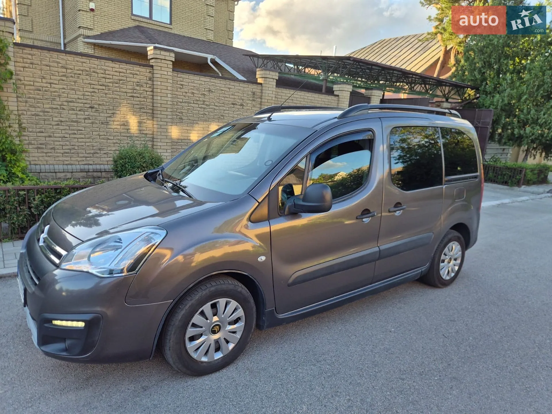 2017 Citroen Berlingo - мініатюра 2