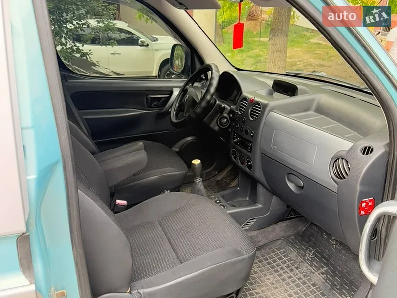 Citroen Berlingo 2008 VIN VF7GJNFUC93492527 фото оголошення 6 з 39