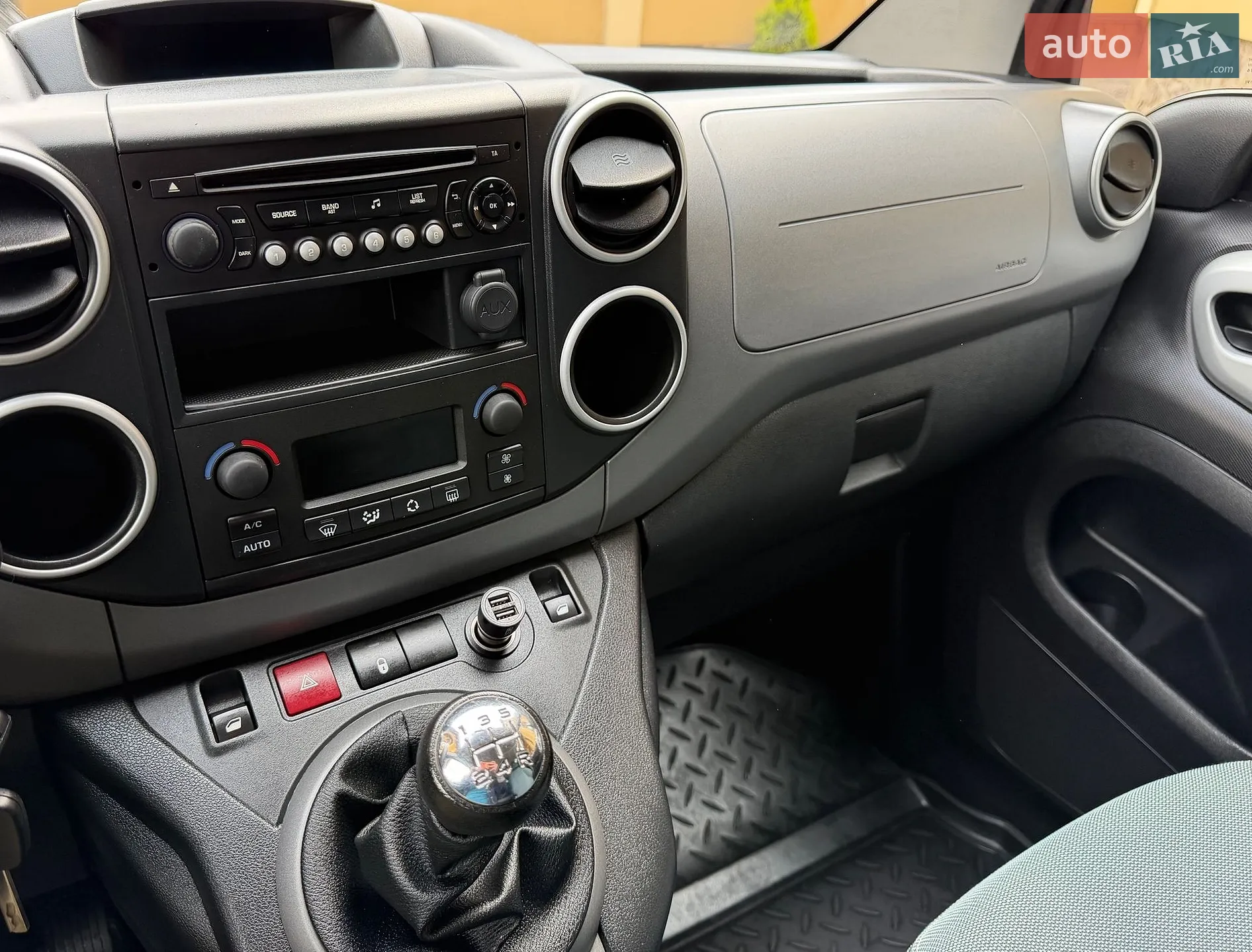 2017 Citroen Berlingo - мініатюра 66