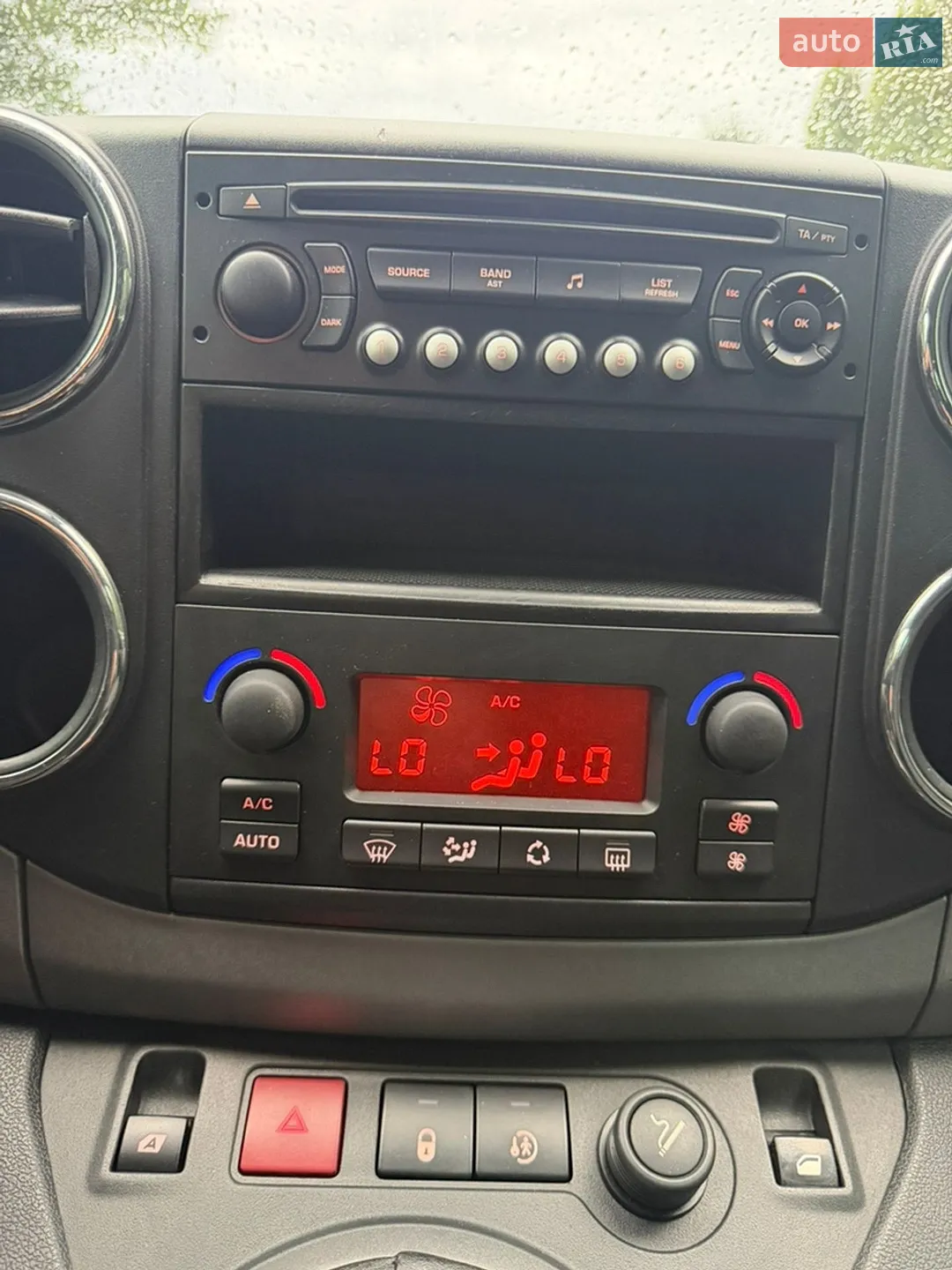 2010 Citroen Berlingo - мініатюра 41