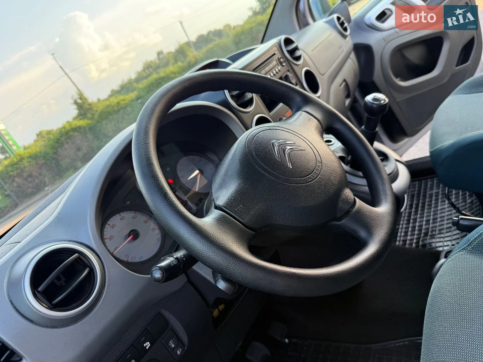 2017 Citroen Berlingo - мініатюра 48