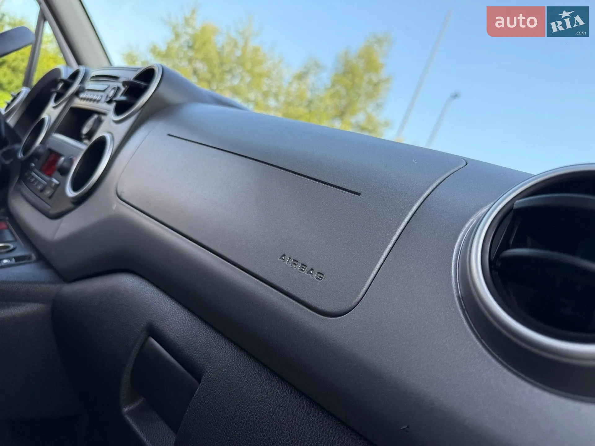 2017 Citroen Berlingo - мініатюра 68