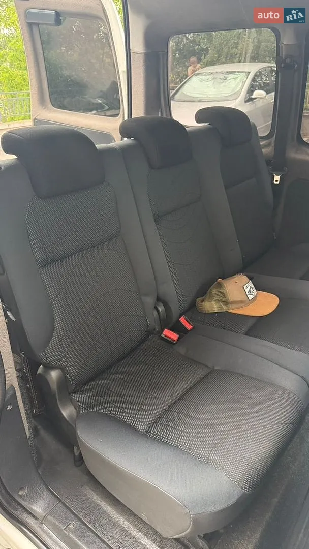2010 Citroen Berlingo - мініатюра 16