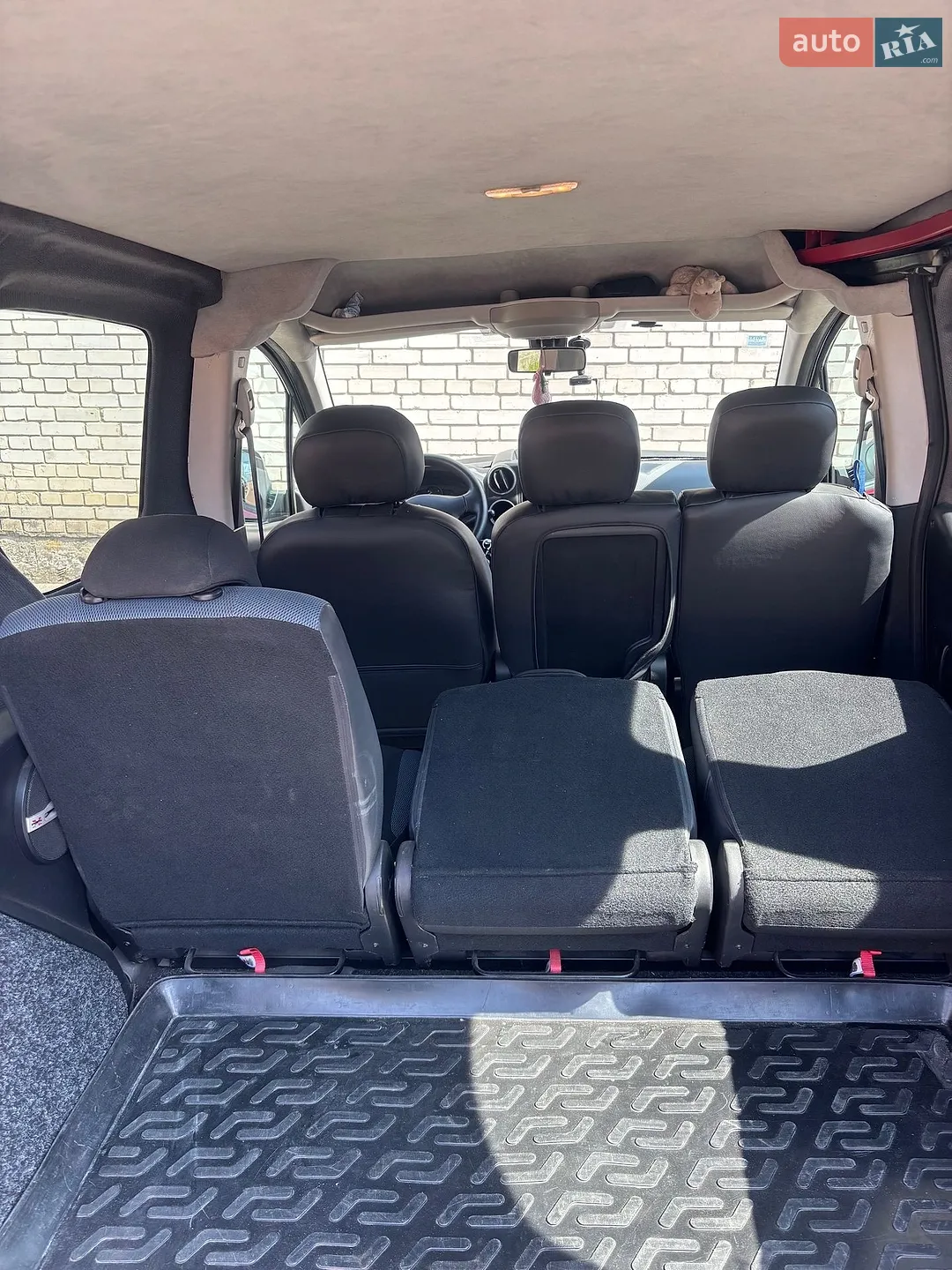 2010 Citroen Berlingo - мініатюра 8