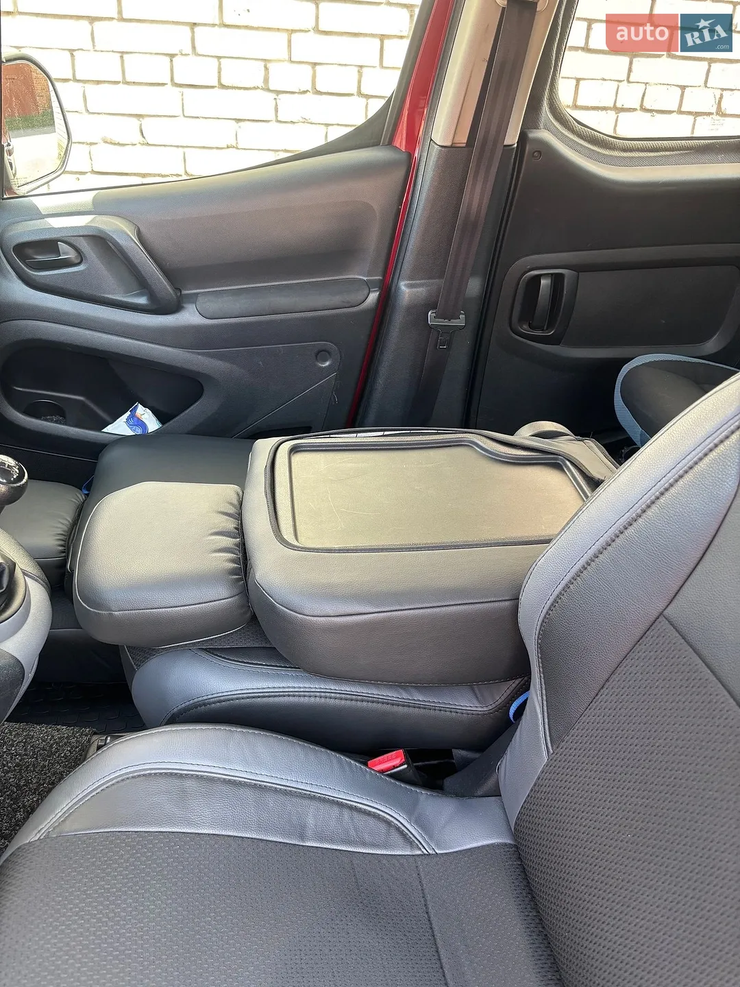2010 Citroen Berlingo - мініатюра 17