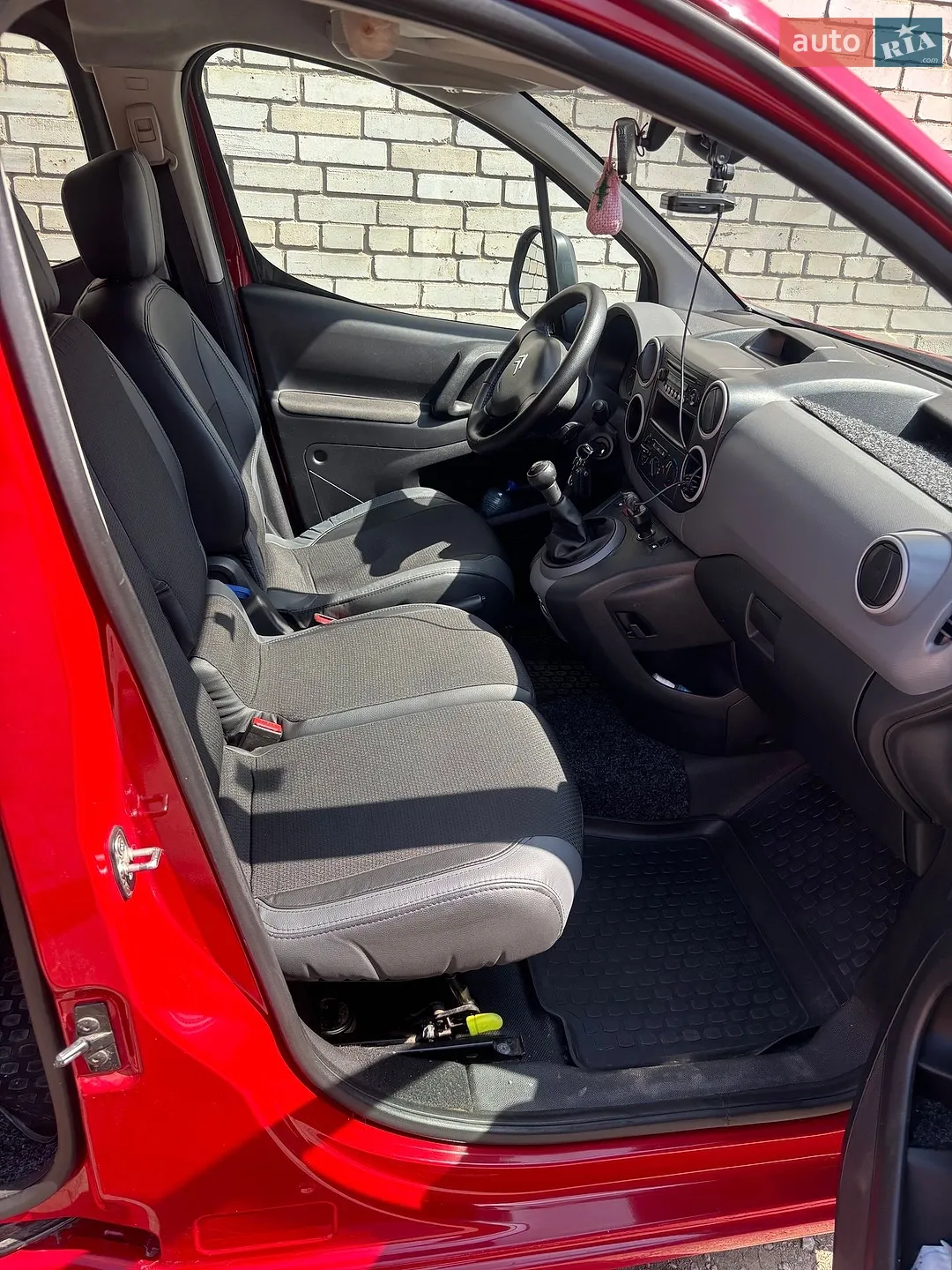 2010 Citroen Berlingo - мініатюра 20