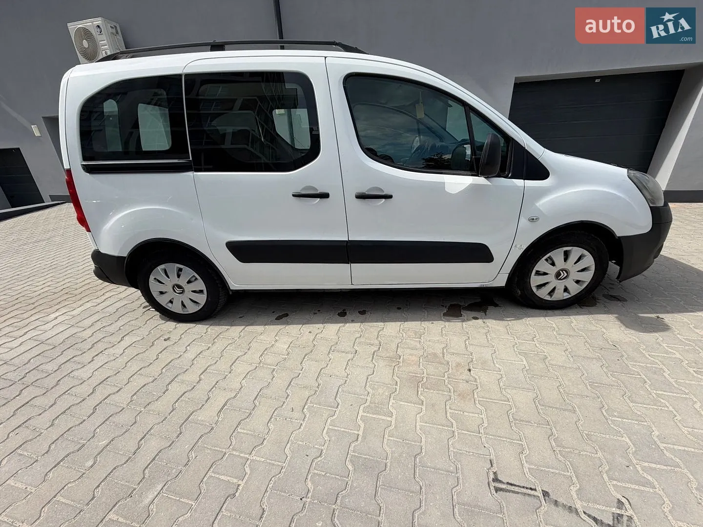 2011 Citroen Berlingo - мініатюра 11