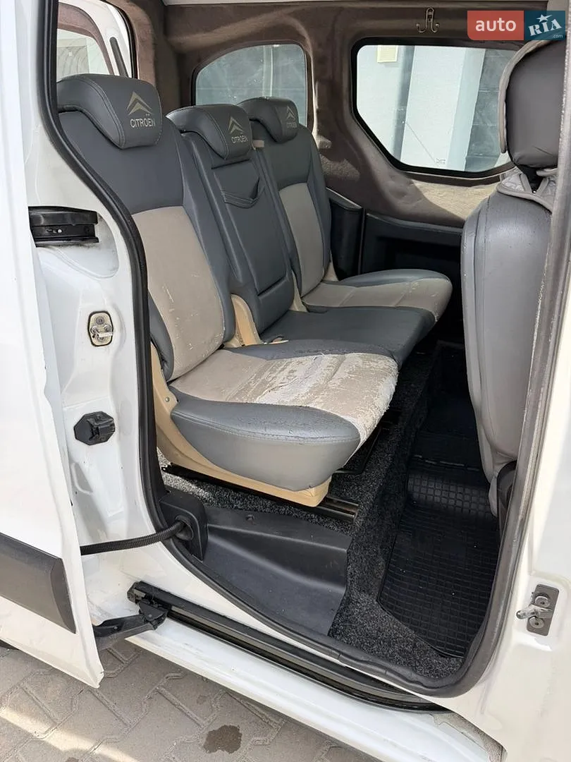 2011 Citroen Berlingo - мініатюра 23