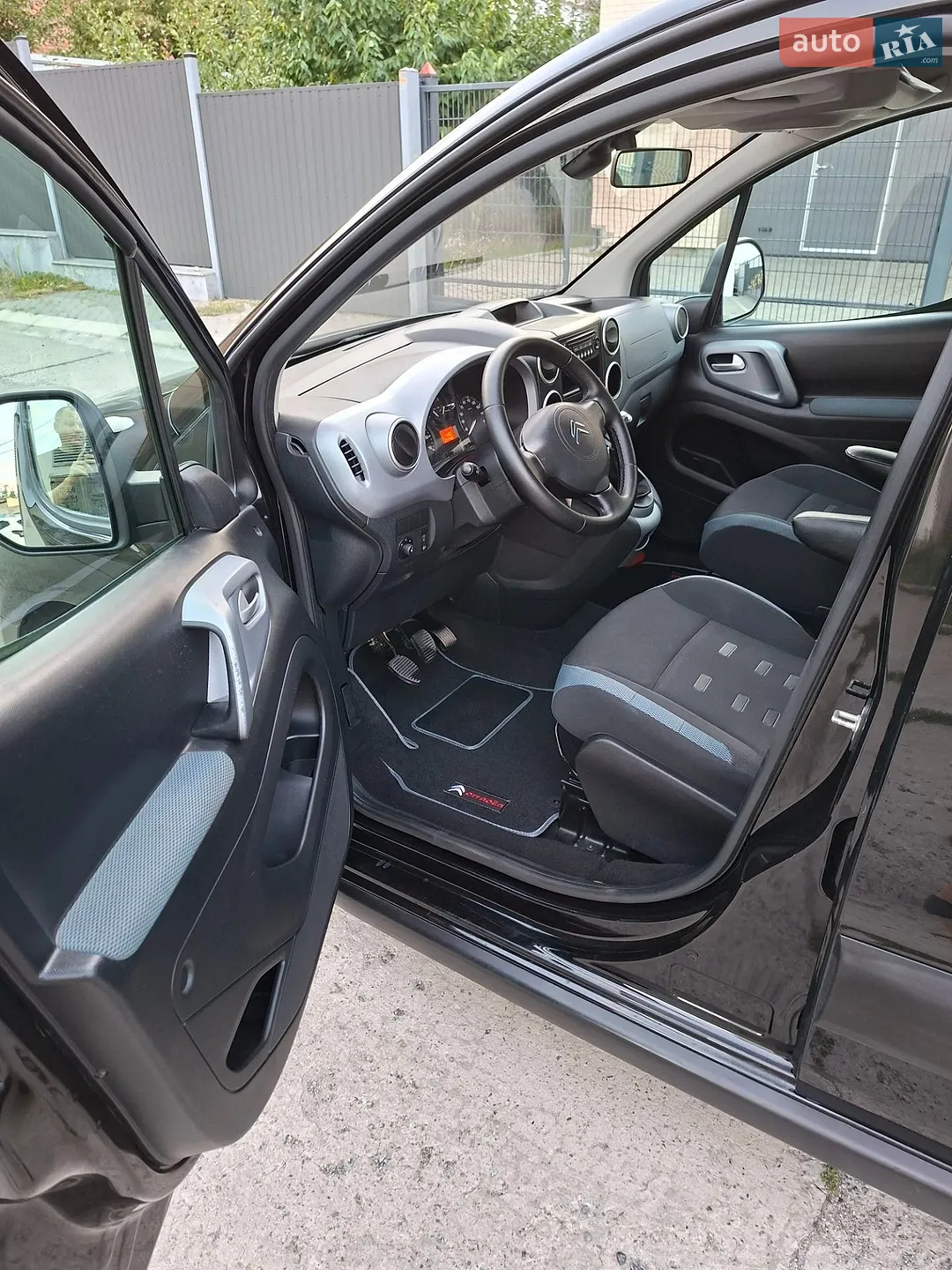 2011 Citroen Berlingo - мініатюра 15