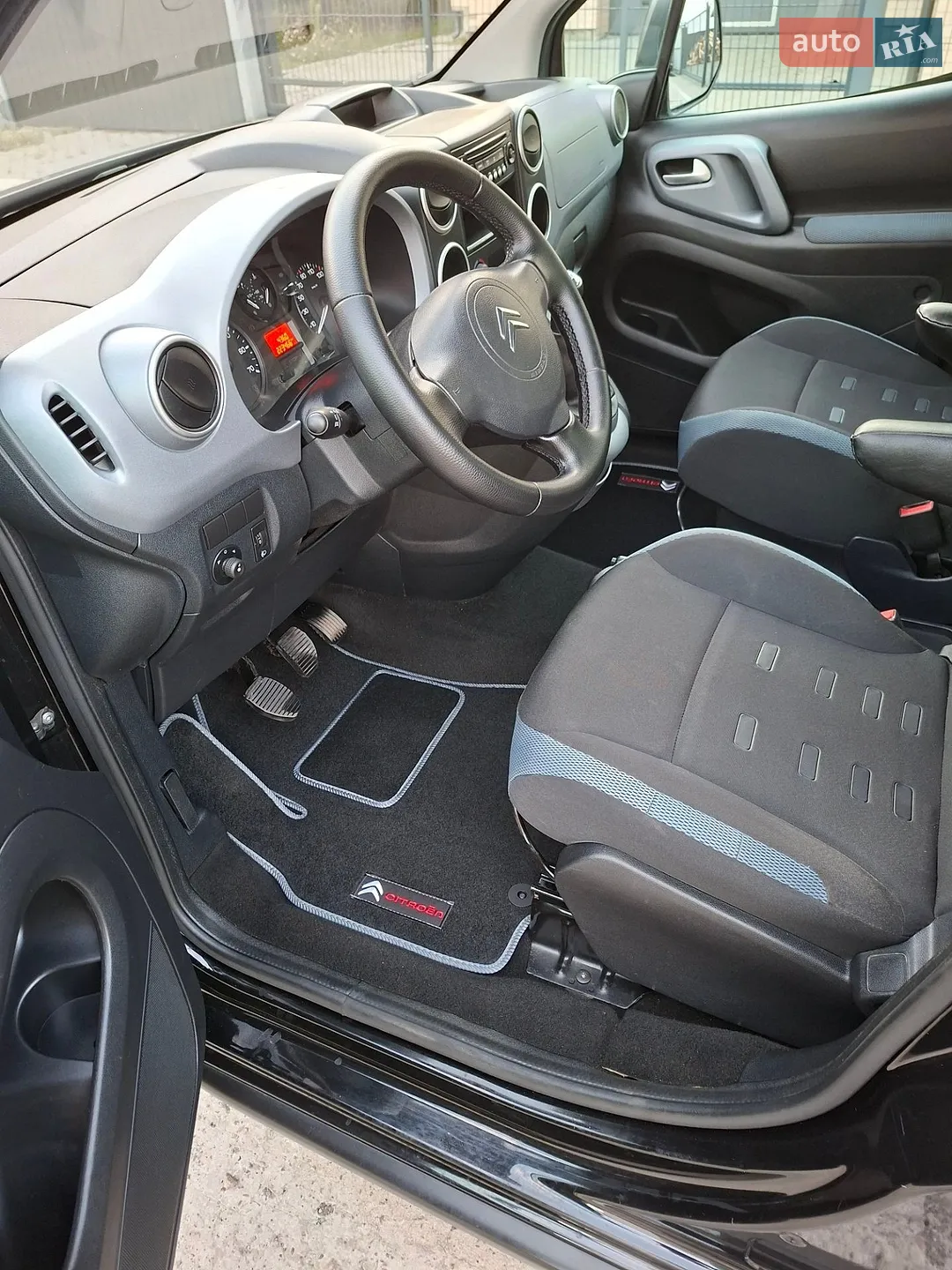 2011 Citroen Berlingo - мініатюра 16