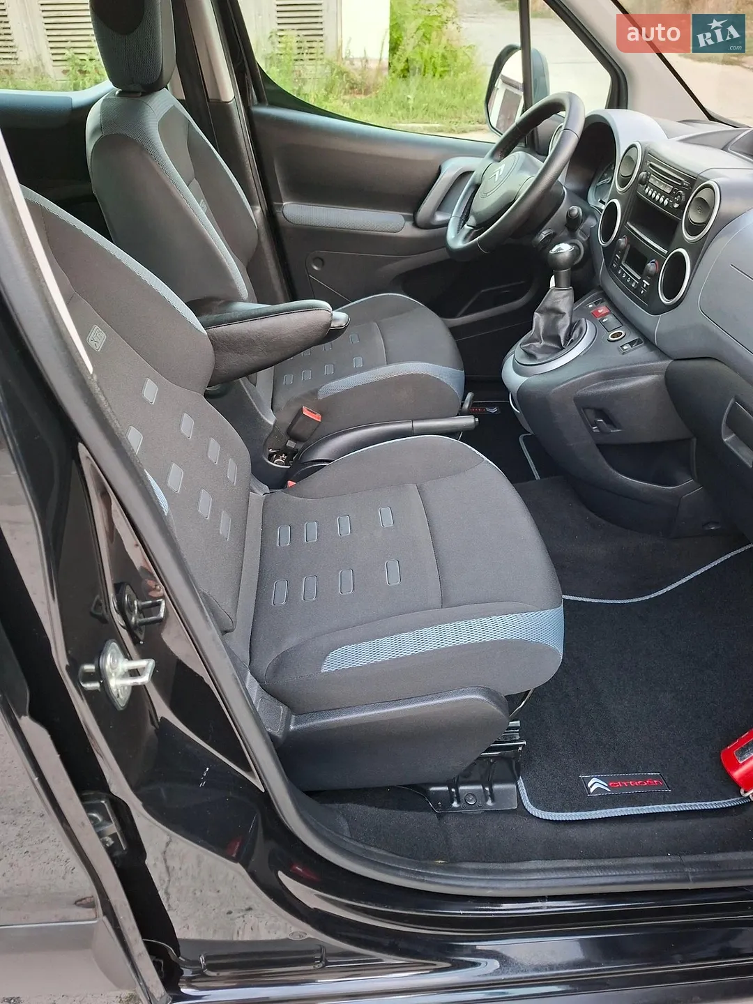 2011 Citroen Berlingo - мініатюра 33
