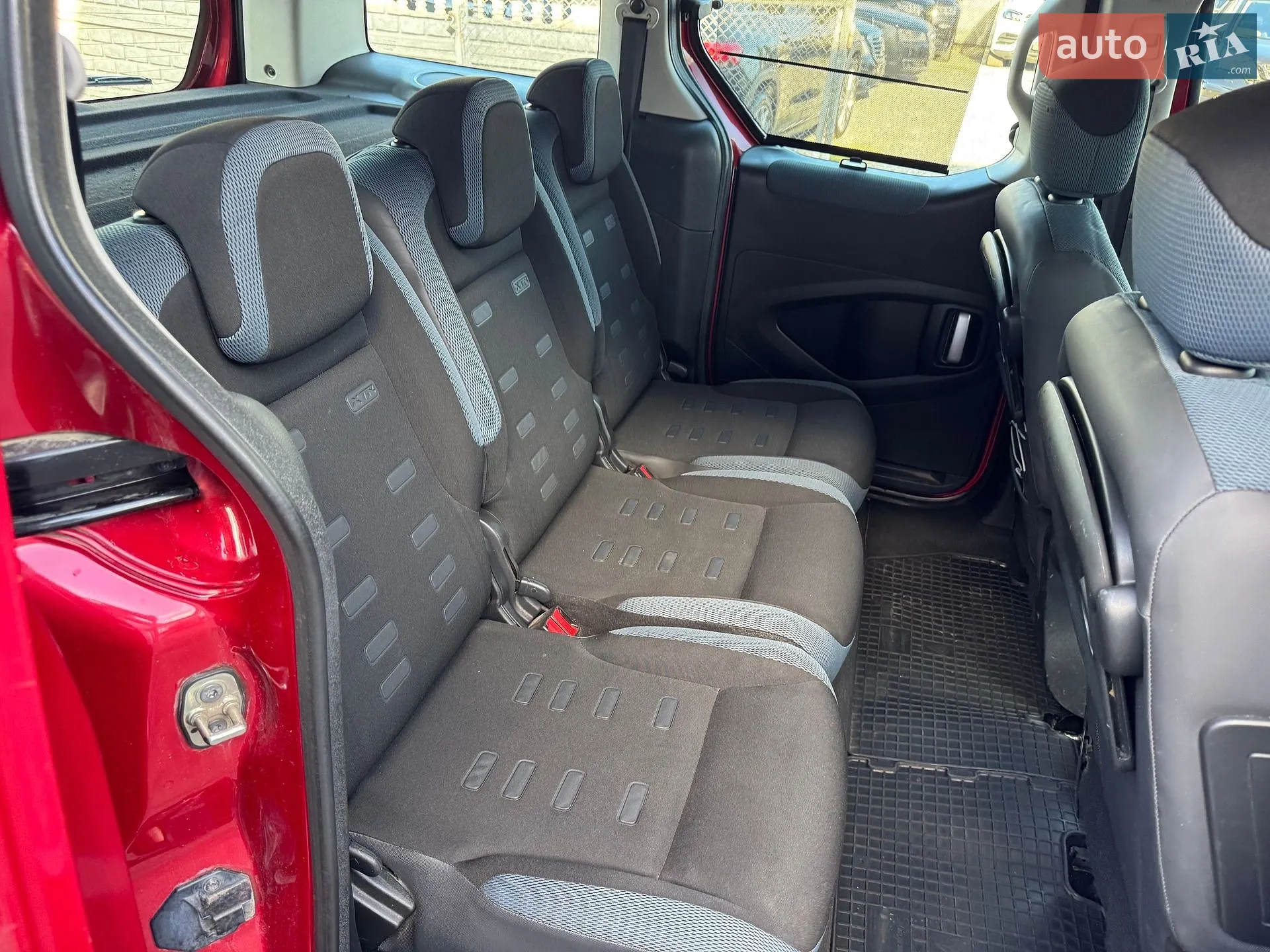 2011 Citroen Berlingo - мініатюра 40