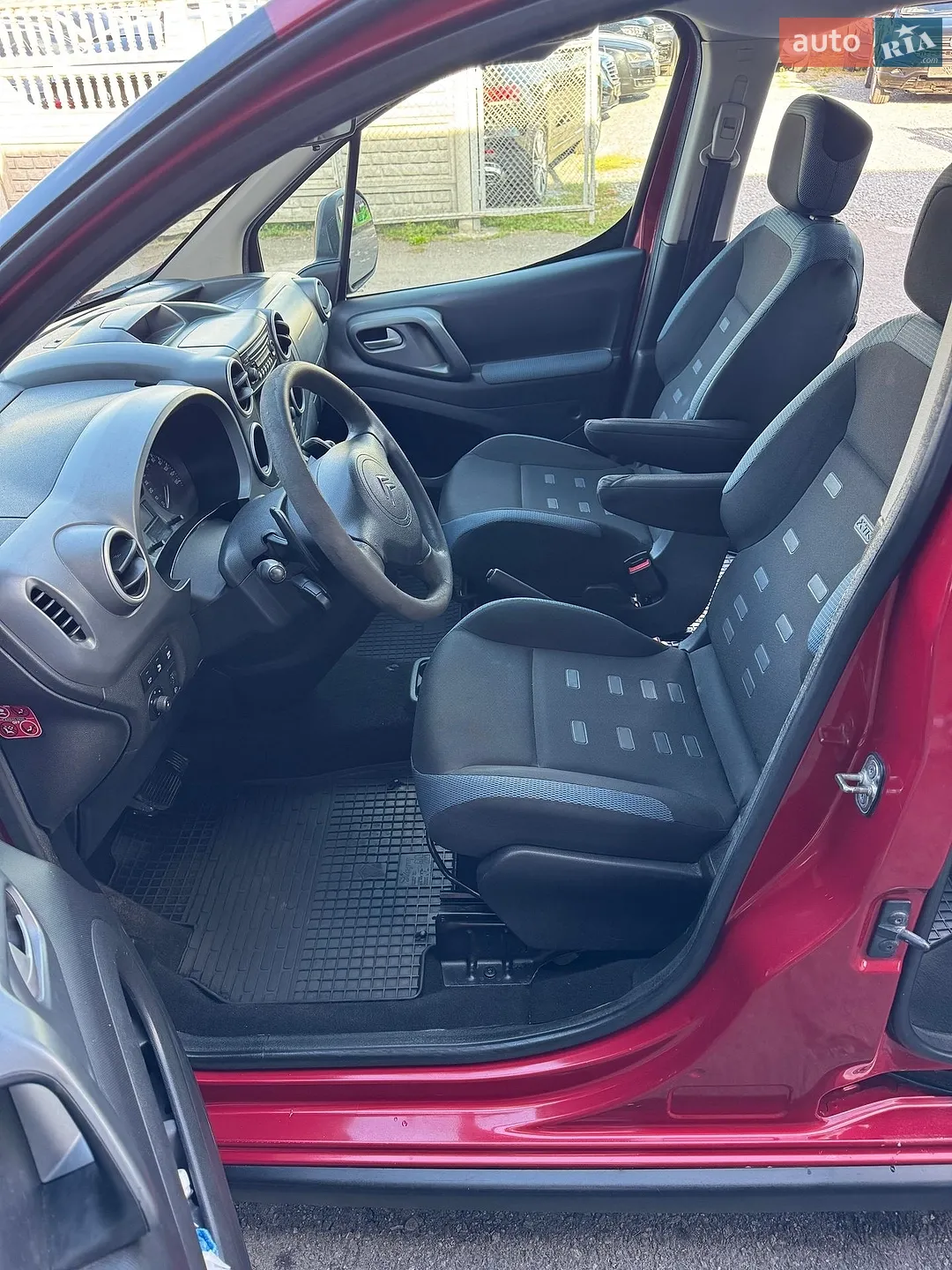 2011 Citroen Berlingo - мініатюра 75