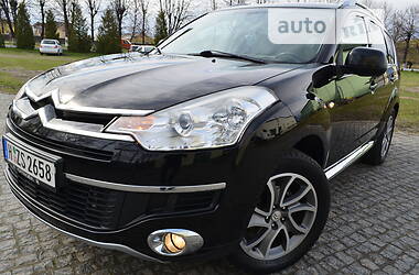 Позашляховик / Кросовер Citroen C-Crosser 2009 в 