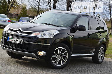 Позашляховик / Кросовер Citroen C-Crosser 2009 в 