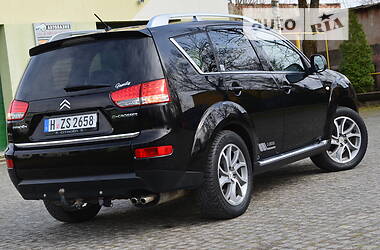 Позашляховик / Кросовер Citroen C-Crosser 2009 в 