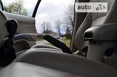 Позашляховик / Кросовер Citroen C-Crosser 2009 в 