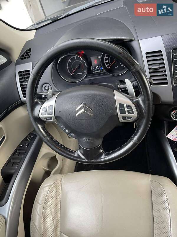 Внедорожник / Кроссовер Citroen C-Crosser 2010 в Ковеле фото 8 Внедорожник / Кроссовер Citroen C-Crosser 2010 в Ковеле