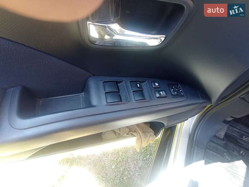 Позашляховик / Кросовер Citroen C-Crosser 2007 в Вижниці фото 11 Позашляховик / Кросовер Citroen C-Crosser 2007 в Вижниці