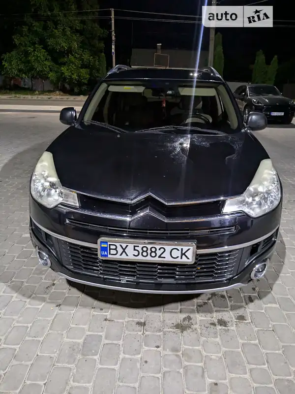 Citroen C-Crosser 2011