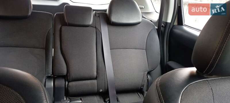 Позашляховик / Кросовер Citroen C-Crosser 2007 в Вижниці фото 13 Позашляховик / Кросовер Citroen C-Crosser 2007 в Вижниці