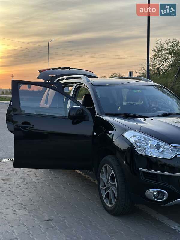 Позашляховик / Кросовер Citroen C-Crosser 2012 в Немирові