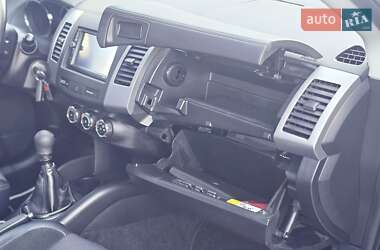 Внедорожник / Кроссовер Citroen C-Crosser 2012 в 
