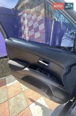 Позашляховик / Кросовер Citroen C-Crosser 2010 в 