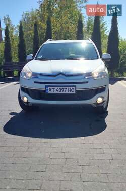 Позашляховик / Кросовер Citroen C-Crosser 2010 в 