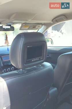 Позашляховик / Кросовер Citroen C-Crosser 2010 в 